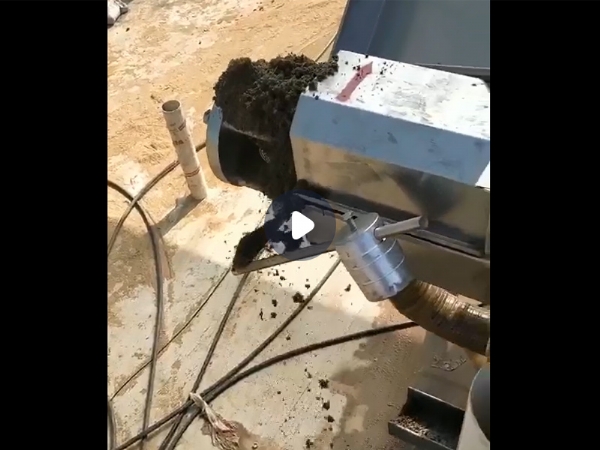 东致环保翻抛机视频